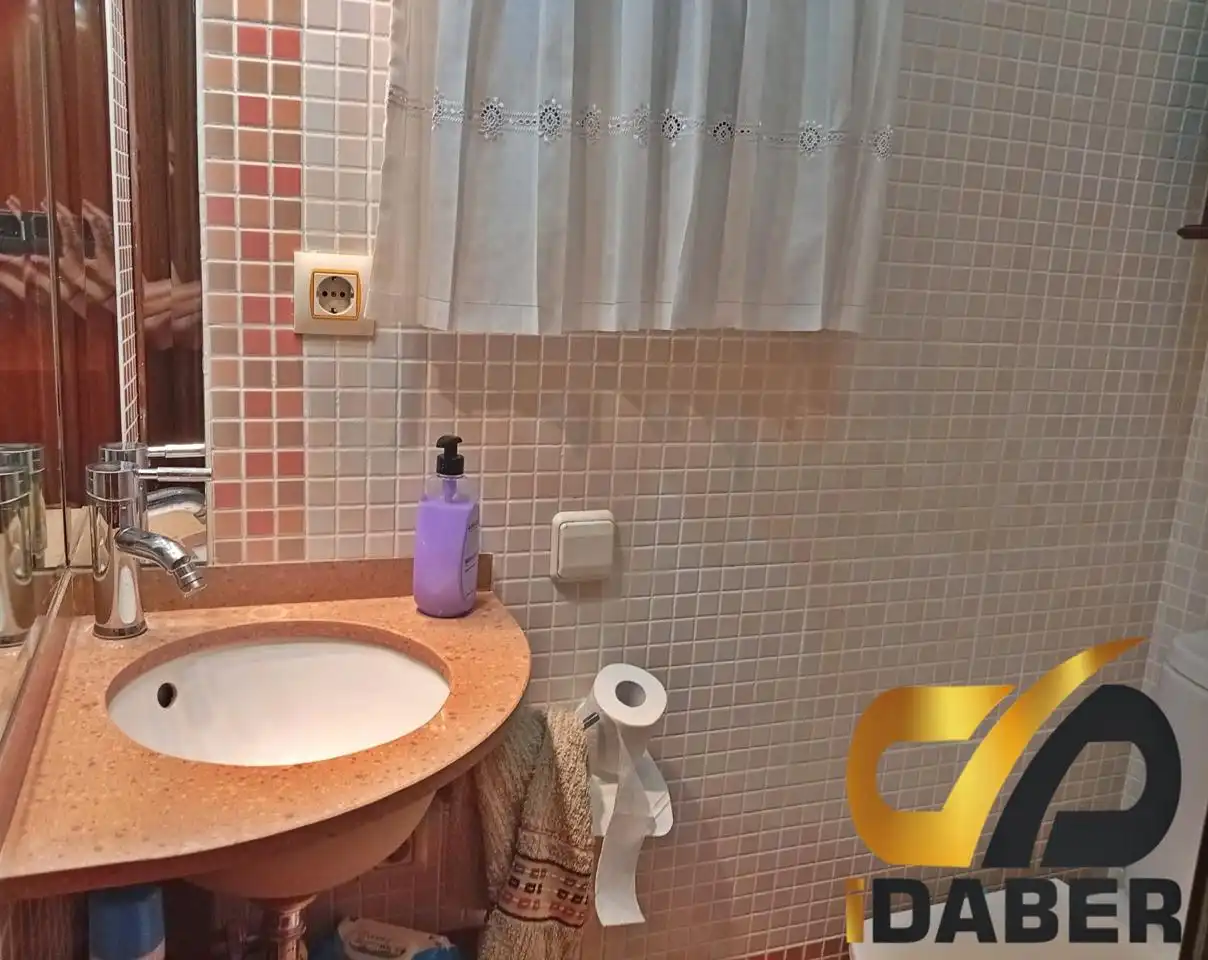 Bany de Casa o xalet en venda en Villasequilla amb Aire condicionat, Calefacció i Traster