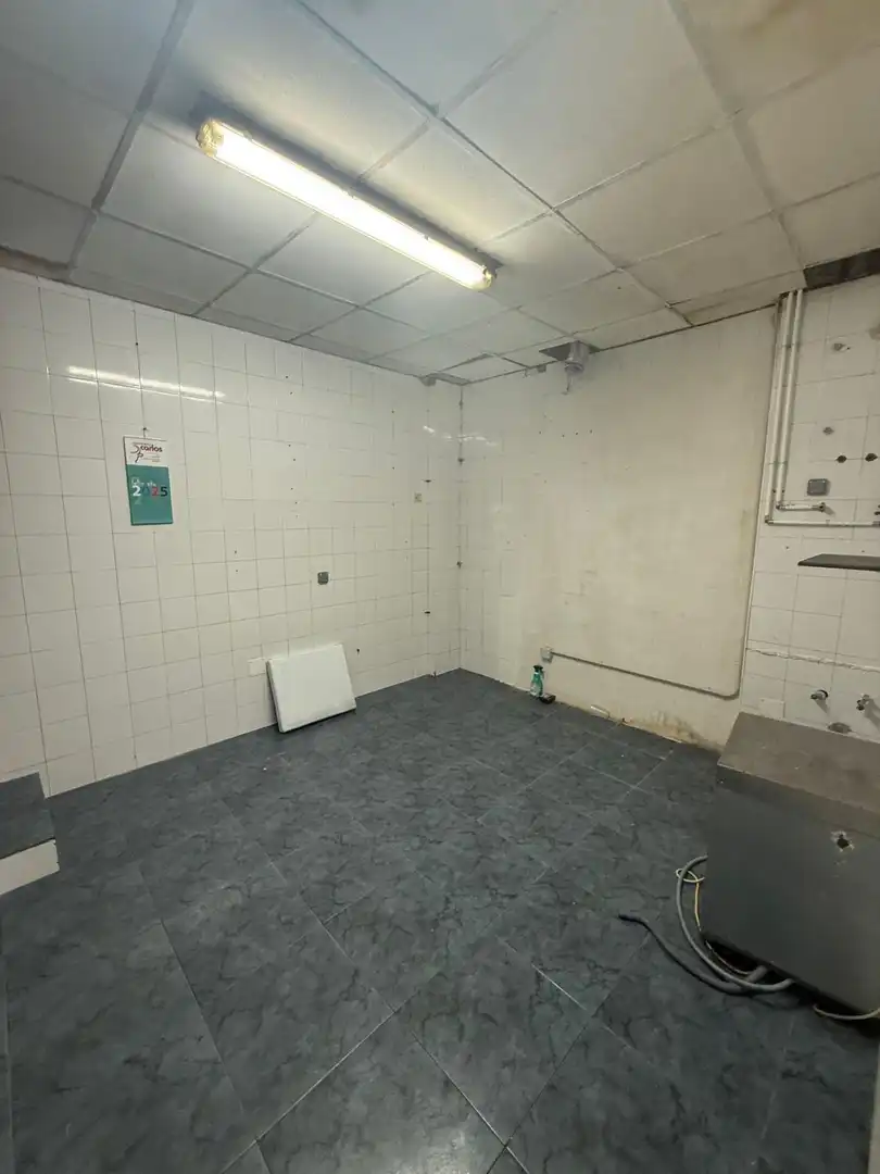 Business premises to rent in Boiro, imagen 9