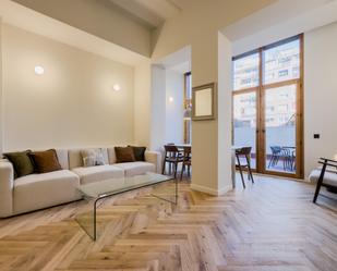 Living room of Flat to rent in  Barcelona Capital  with Air Conditioner, Terrace and Balcony