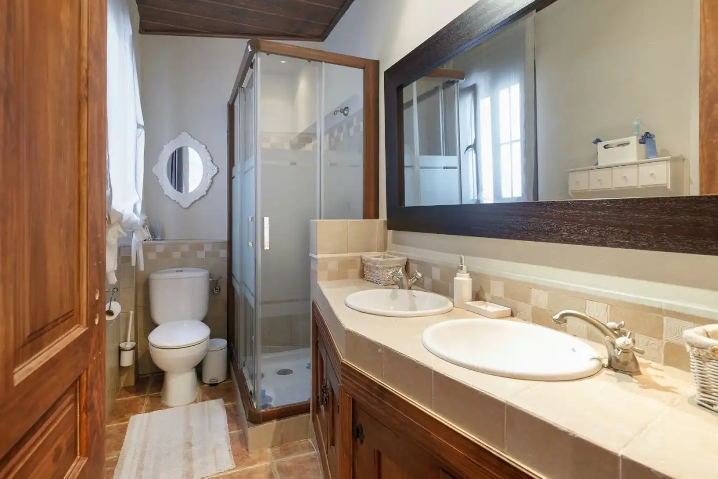 Bathroom of Flat for sale in Íllora  with Heating and Furnished