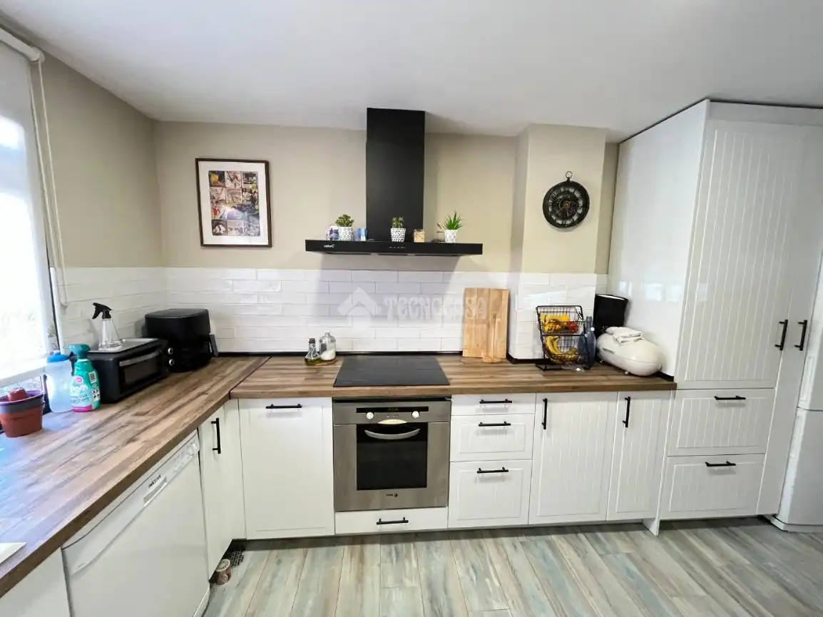 Cocina de Casa adosada en venta en Loeches