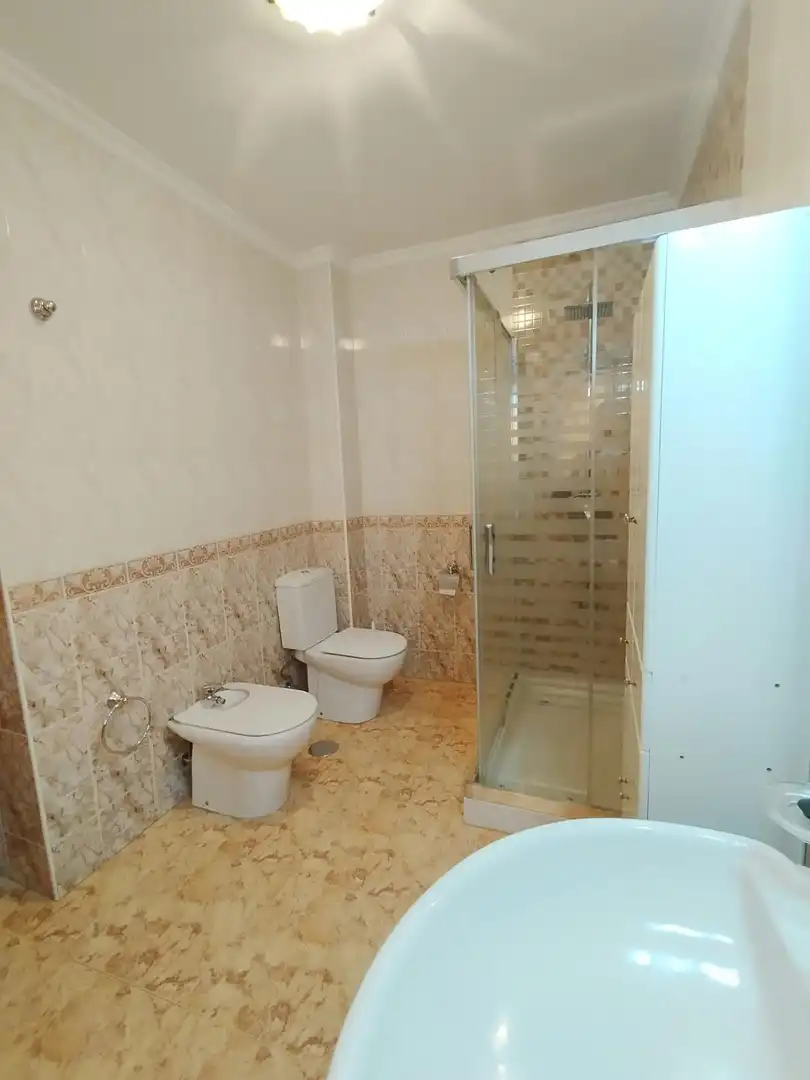 Maison jumelée à louer à Calle STA AMALIA, imagen 23