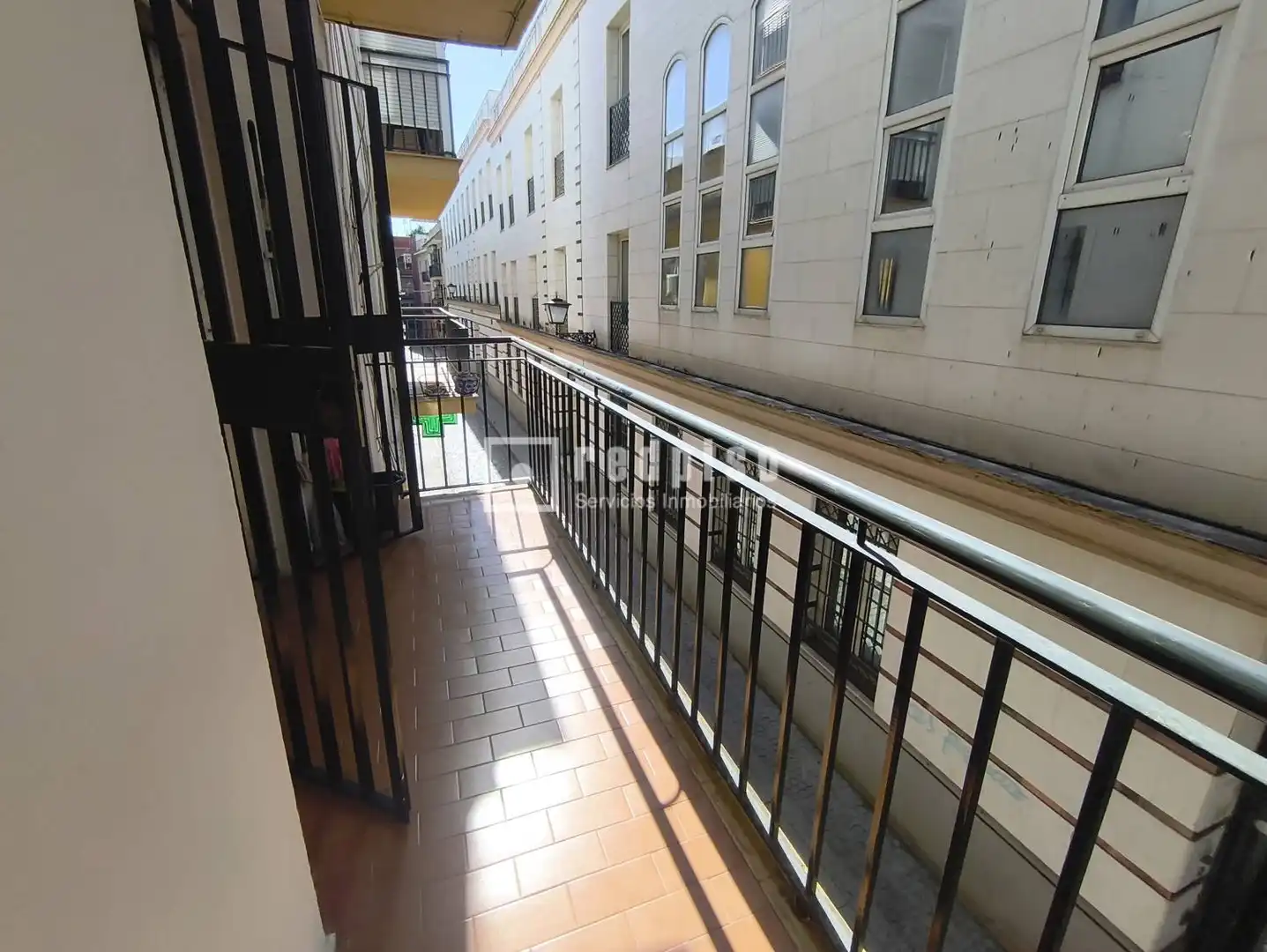 Vista exterior de Pis en venda en Sevilla amb Aire condicionat, Calefacció i Terrassa