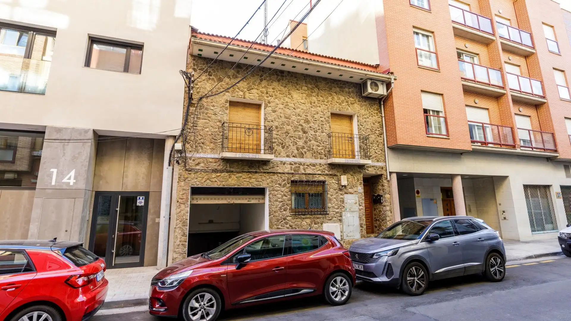 Vista exterior de Casa o xalet en venda en Zaragoza amb Calefacció, Terrassa i Moblat