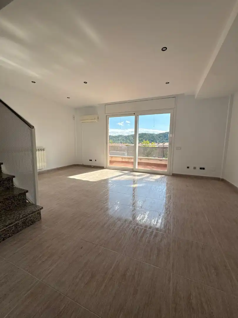 Maison mitoyenne avec jardin à vendre à Carrer de Santiago Rusiñol, imagen 2