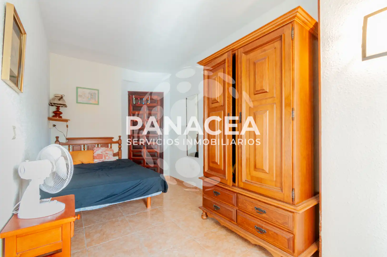 Bedroom of Flat for sale in Almería  with Furnished, Washing machine and Microwave