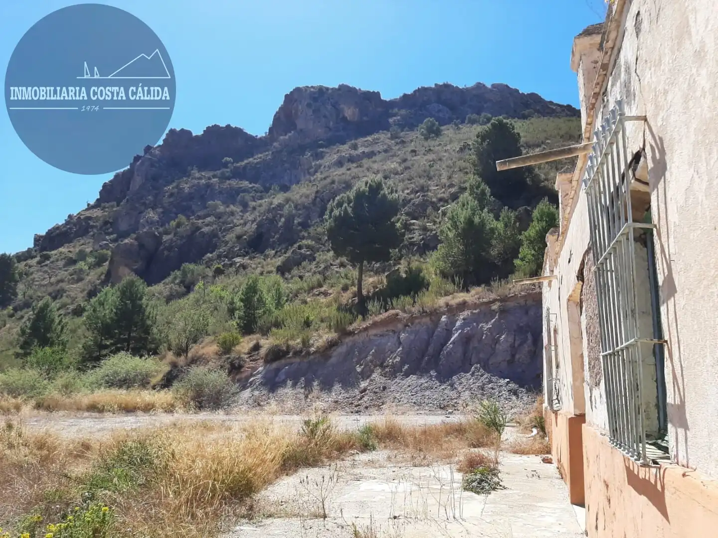 Vista exterior de Finca rústica en venda en Águilas amb Jardí privat, Terrassa i Traster