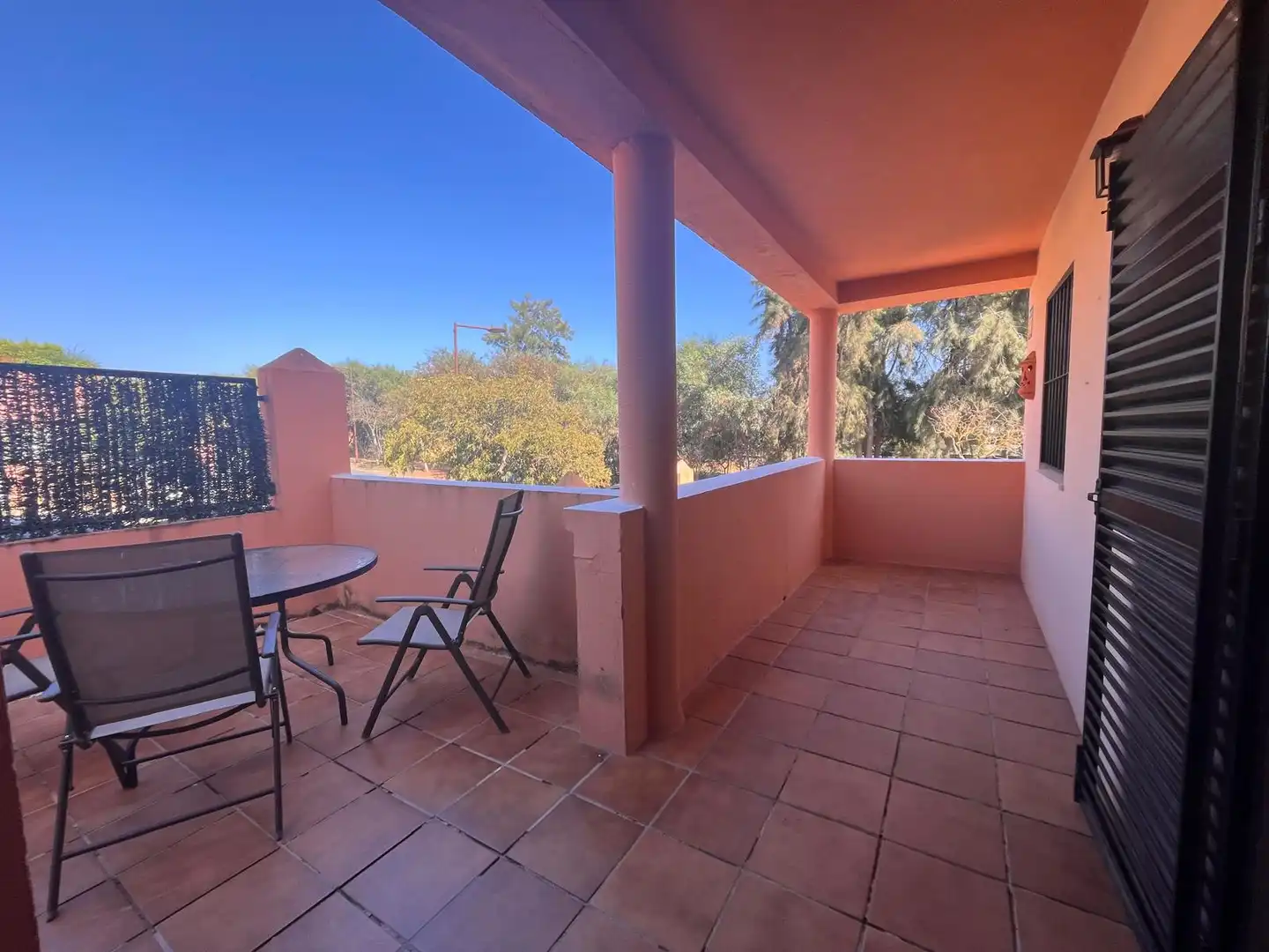 Terraza de Apartamento en venta en Islantilla con Jardín privado, Piscina y Amueblado
