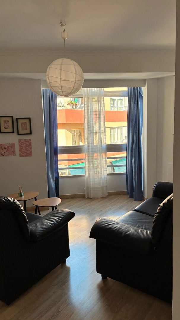 Flat to rent in Carrer Garbinet, 99, Carolinas Altas