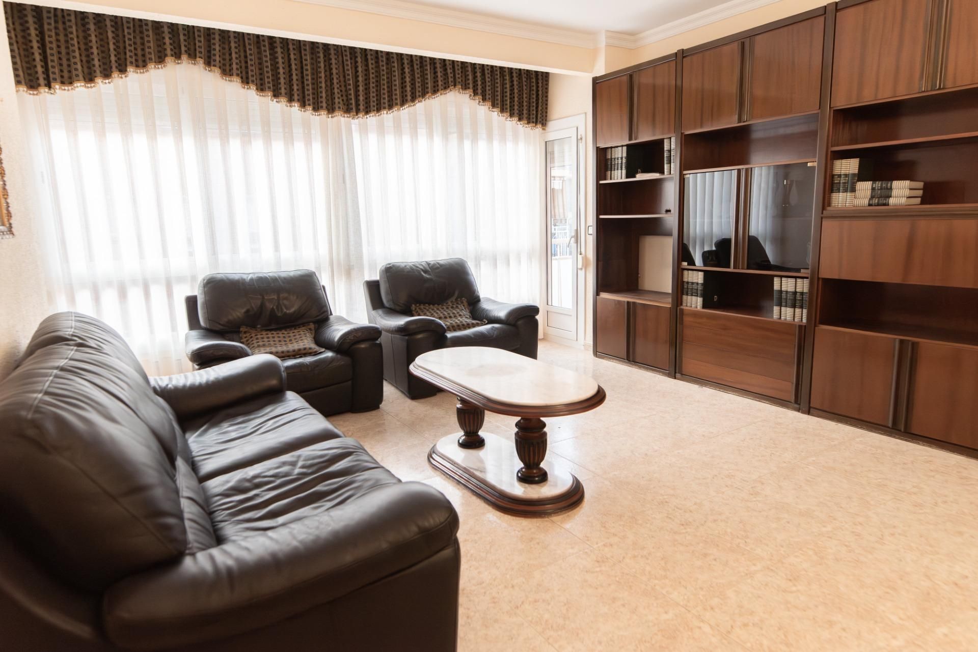 Living room of Flat for sale in Sabadell  with Balcony