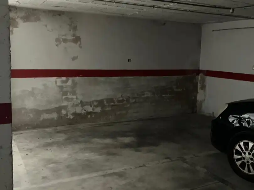 Garage for sale in Badajoz