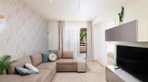 Foto 3 de Pis en venda a Calle del Tornado, Punta Prima, Alicante