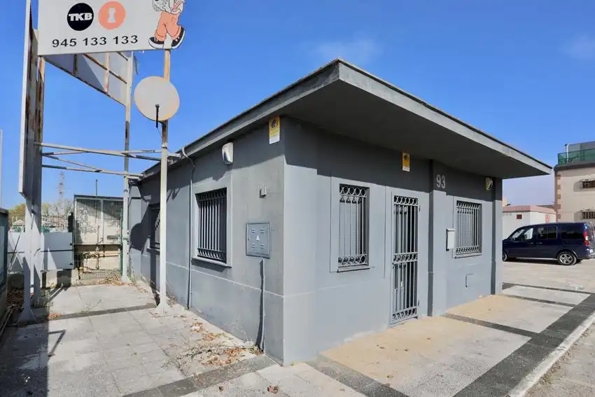 Nave industrial en venta en Venta de la Estrella Kalea, 113, Adurtza