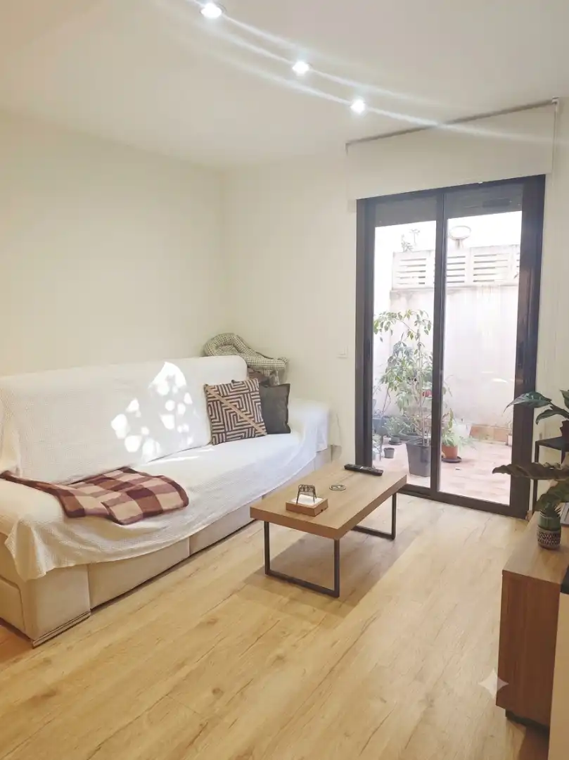 Sala d'estar de Pis en venda en Alicante / Alacant amb Aire condicionat, Calefacció i Parquet
