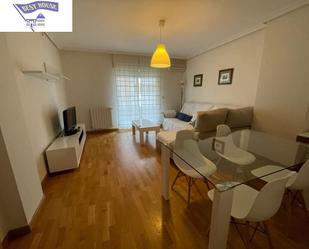 Living room of Flat to rent in  Albacete Capital  with Heating, Storage room and Balcony