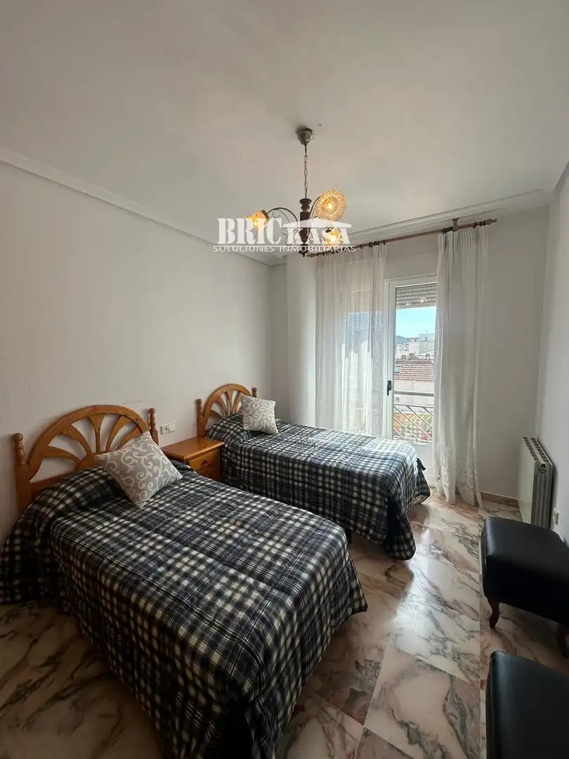 Bedroom of Flat for rent in Cáceres  with Air Conditioner, Heating and Terrace
