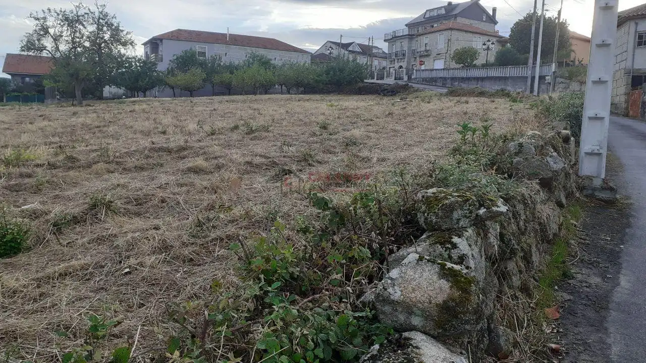 Houses for sale in Toén  with Heating, Private garden and Parquet flooring