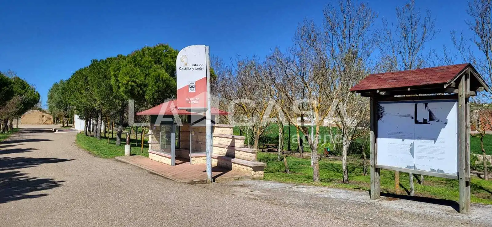 Casa o chalet en venta en Moral de la Reina con Terraza, Trastero y Balcón