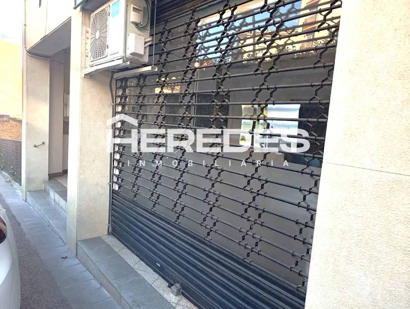 Local de alquiler en Torrelles de Llobregat con Aire acondicionado y Calefacción