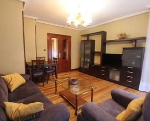 Living room of Flat for sale in Ugao- Miraballes  with Heating, Furnished and Balcony