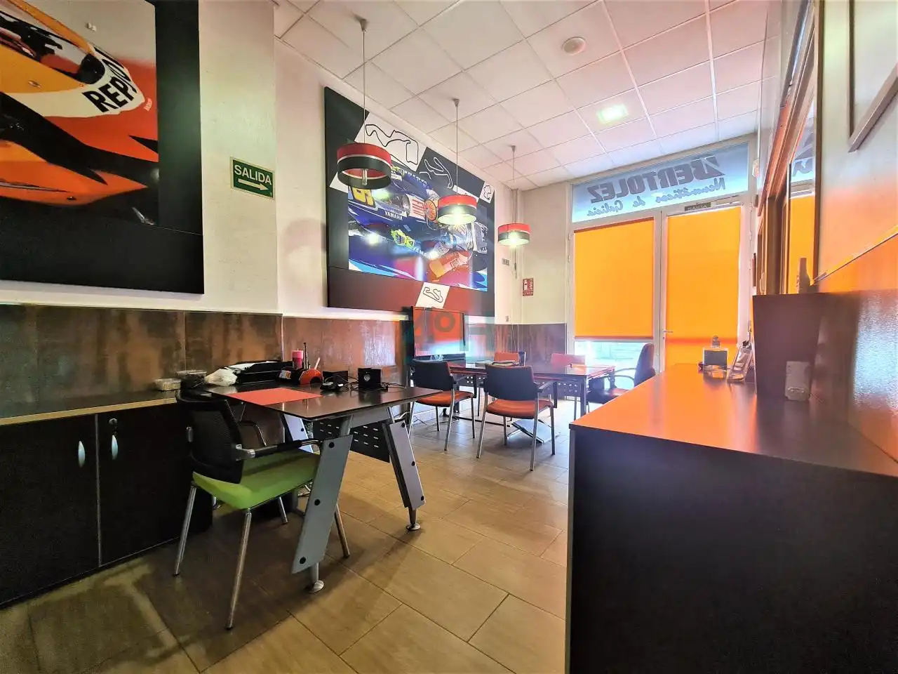 Local comercial de lloguer a Couto, imagen 6