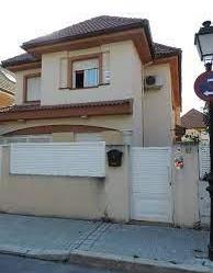 Exterior view of Single-family semi-detached for sale in Villanueva de la Cañada  with Swimming Pool