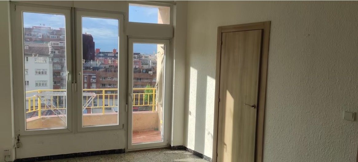 Terrassa de Pis en venda en L'Hospitalet de Llobregat amb Terrassa