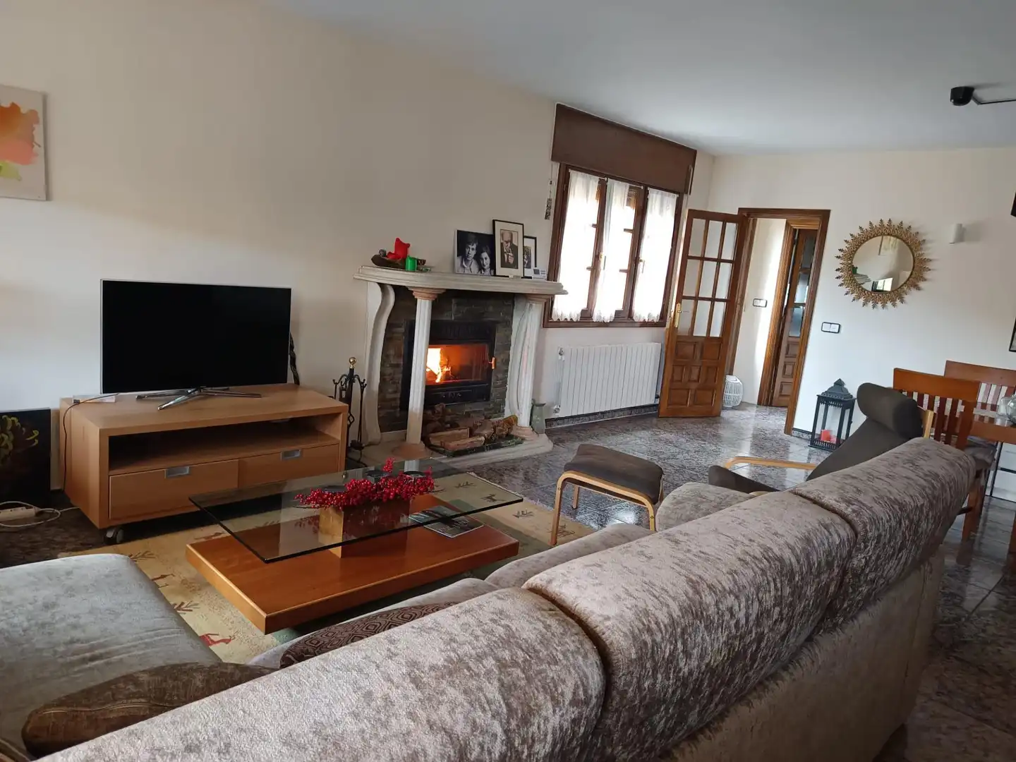 Sala de estar de Casa o chalet en venta en La Pedraja de Portillo  con Calefacción, Jardín privado y Piscina