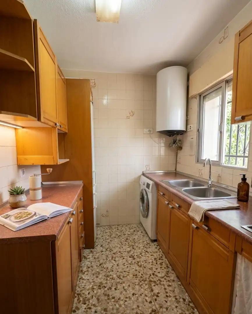 Cocina de Casa o chalet en venta en Zaragoza con Aire acondicionado, Calefacción y Jardín privado