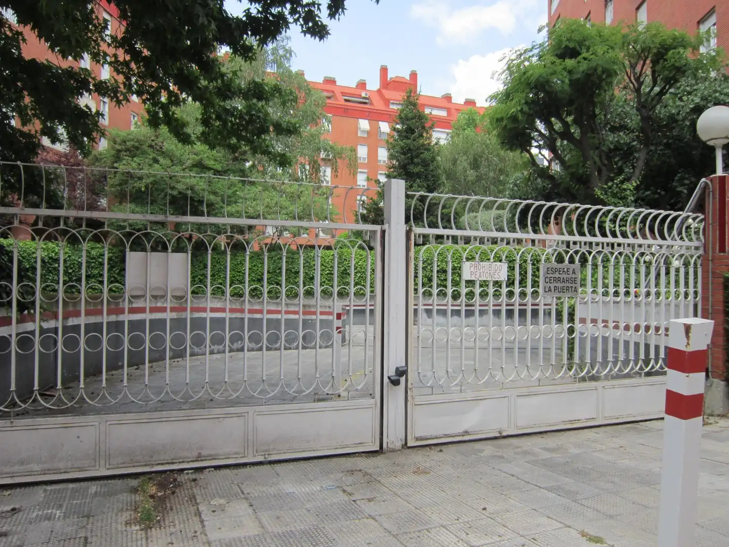 Garage for rent in Calle del Concejal Benito Martín Lozano, 10, Acacias