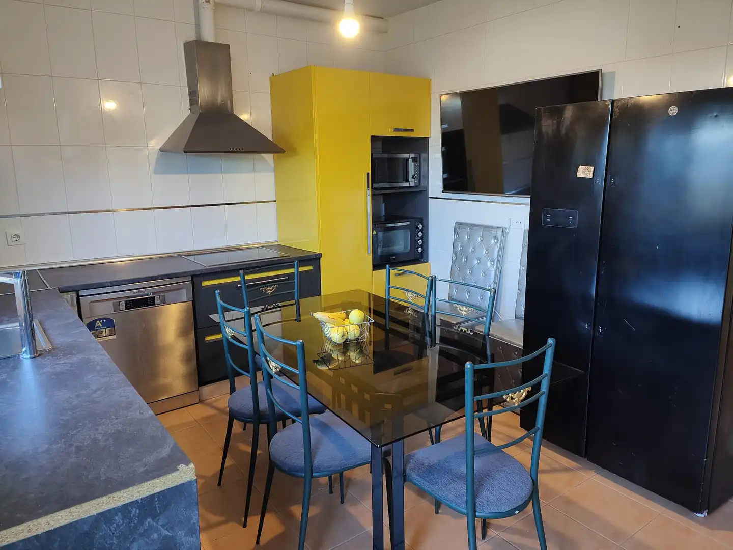 Cocina de Casa adosada en venta en Cabezamesada con Calefacción, Parquet y Piscina