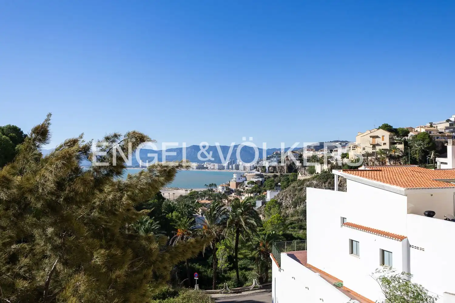 Vista exterior de Dúplex en venta en El Faro