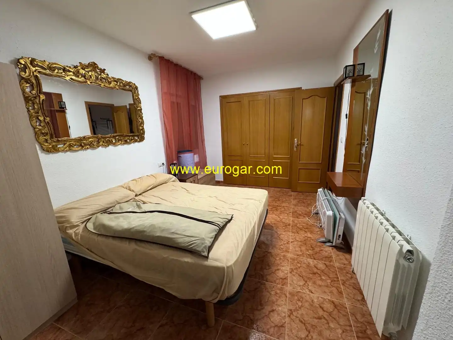 Bedroom of Houses for sale in Siete Aguas  with Storage room and Swimming Pool