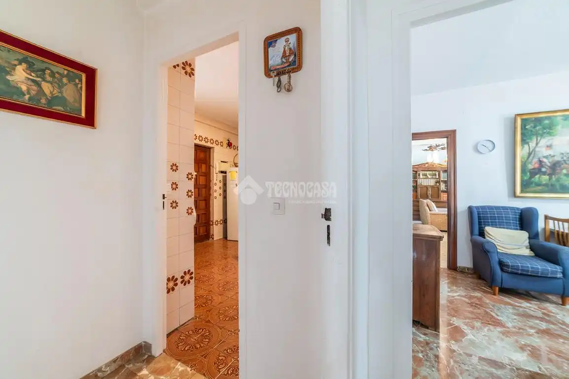 Piso en venta en Sevilla con Calefacción y Terraza