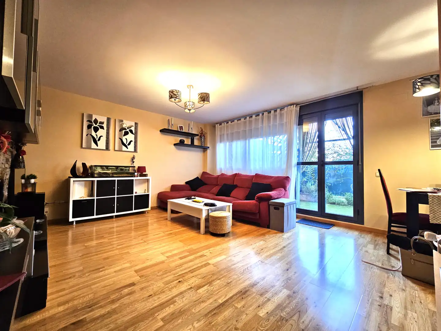 Sala de estar de Piso en venta en Parla con Aire acondicionado, Calefacción y Jardín privado