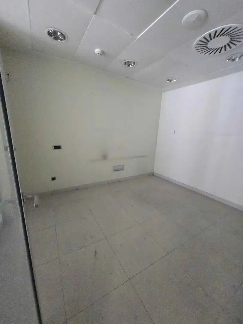 Local en venta en Coslada con Aire acondicionado