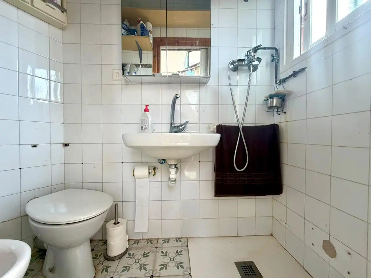 Bathroom of Flat for sale in Mataró  with Air Conditioner, Terrace and Furnished