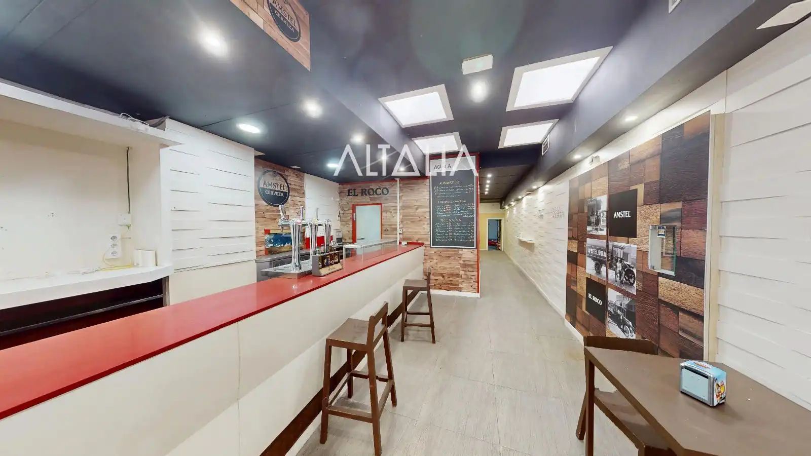 Local en venta en Cuenca con Aire acondicionado