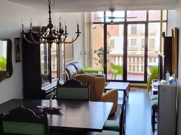 Mixt residencial amb ascensor en venda a Centro Ciudad