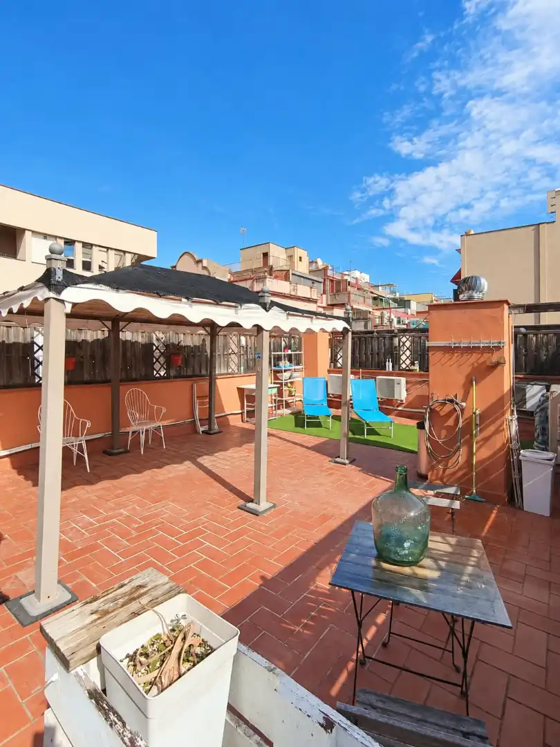 Appartamento con terrazza in vendita a Carrer de Pavia, imagen 2