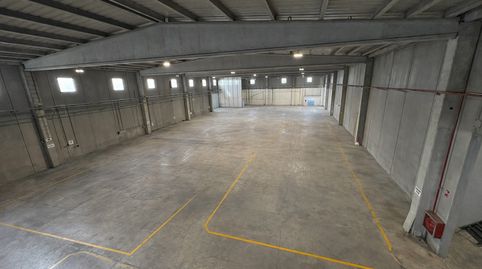 Foto 5 von Fabrikhallen zur Miete in Santa Perpètua de Mogoda, Barcelona