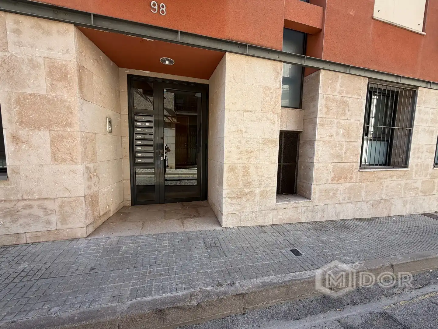 Flat with lift for sale in Carrer de Santa Magdalena 98, imagen 22