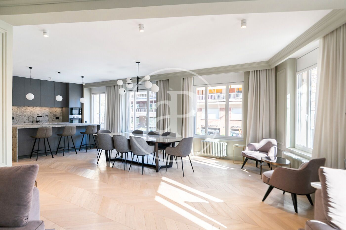 Dining room of Flat to rent in  Barcelona Capital  with Air Conditioner, Heating and Furnished