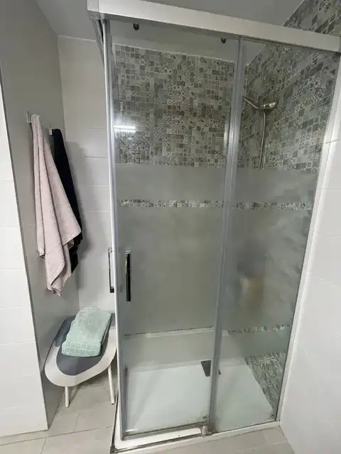 Bathroom of Flat for rent in Alicante / Alacant  with Air Conditioner, Heating and Furnished
