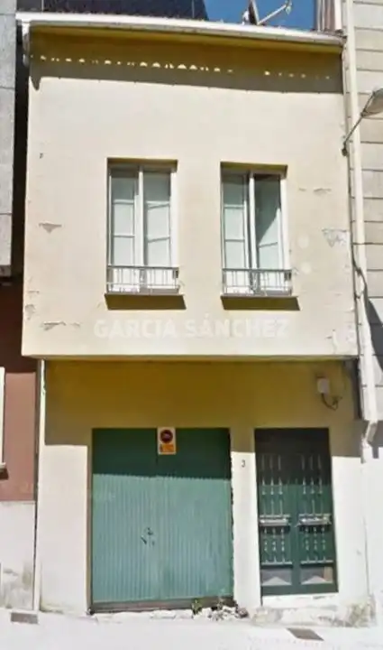 Casa in vendita a Rúa Dereitos Humanos 3