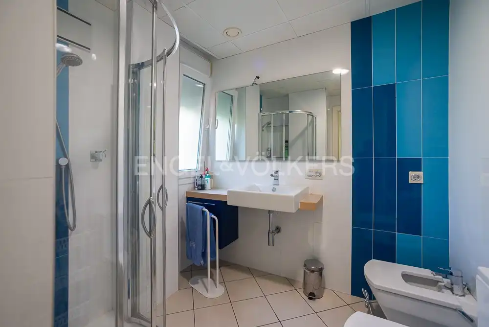 Bany de Casa o xalet en venda en Benicasim / Benicàssim amb Calefacció, Jardí privat i Terrassa
