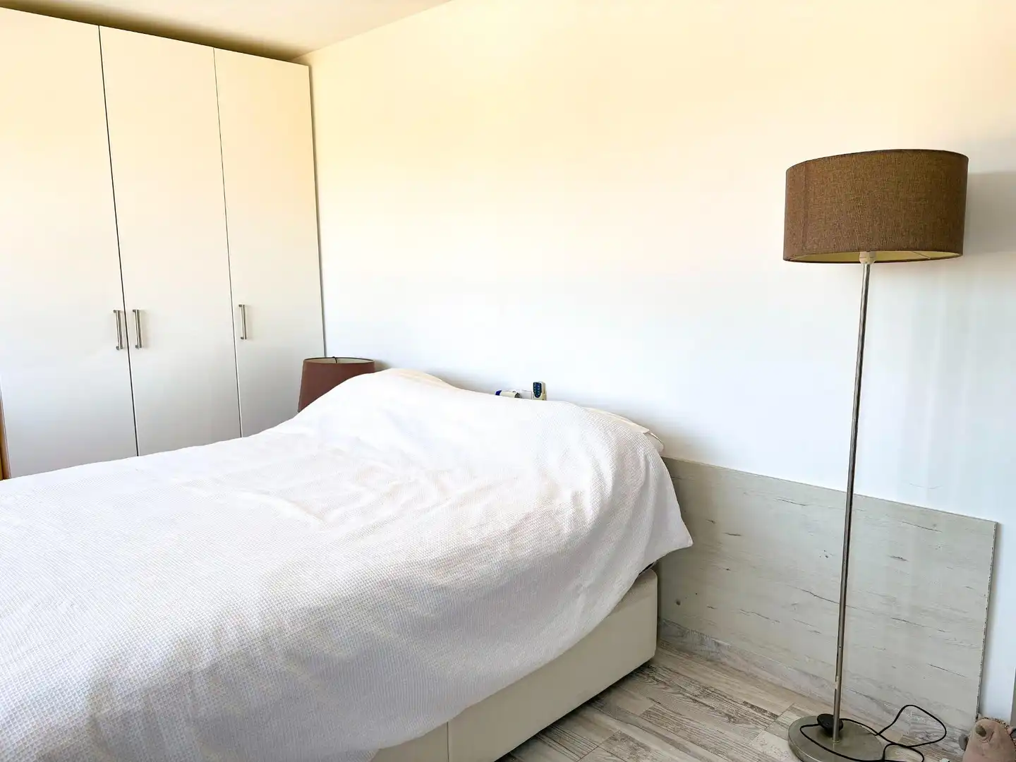 Habitación de Casa o chalet en venta en Torrevieja con Balcón y Piscina comunitaria
