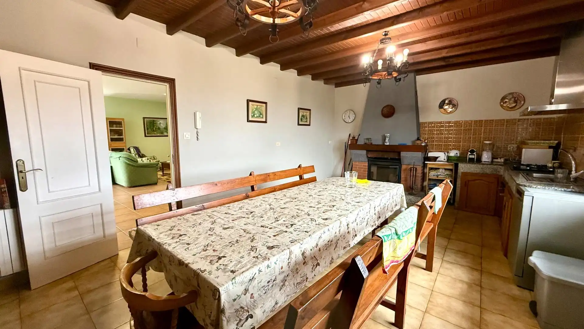 Dining room of Country homes for sale in Toén  with Heating, Private garden and Storage room