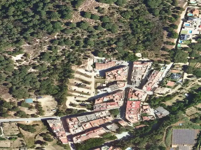 Terreno residencial en venta en Calle Guixaires, imagen 2