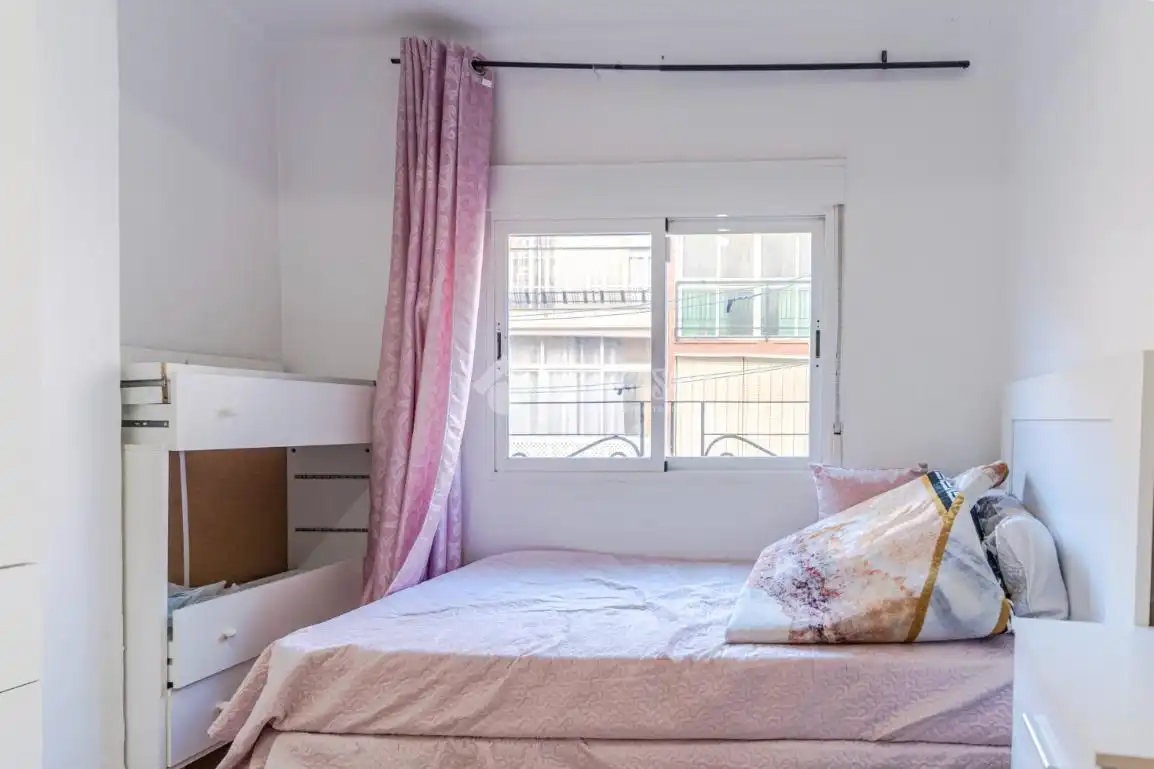 Bedroom of Flat for sale in Motril